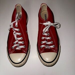 Red Converse